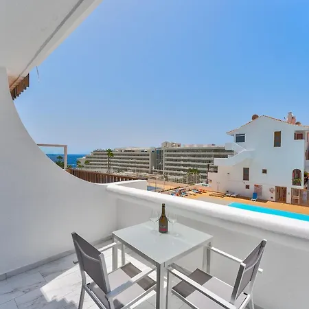 아파트 Harmony With Ocean View In Parque Royal 아데제